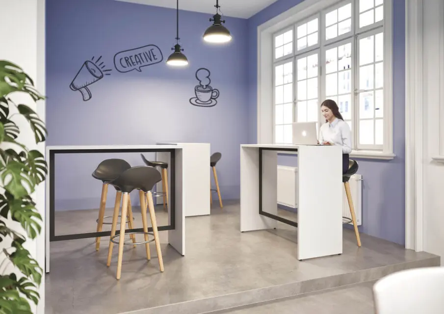 Image par défaut illustrant le propos de la page  Détente – Tables hautes de buronomic