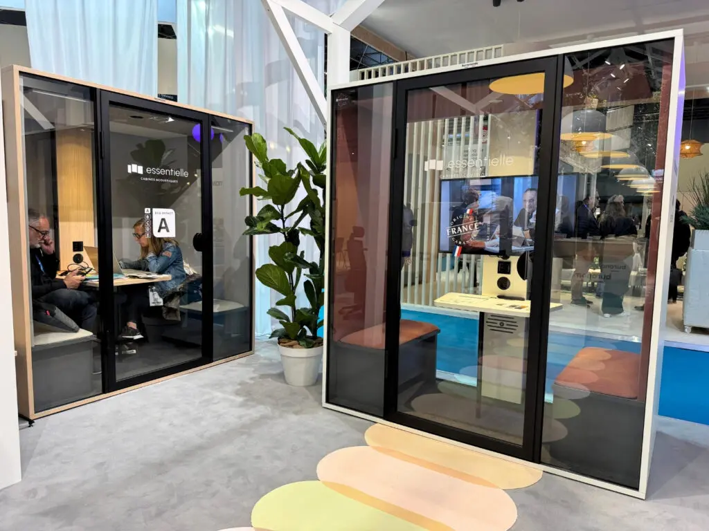 Buronomic booth at the Workspace Paris 2026 trade show – professional office furniture and workspace design – Essential acoustic booths
